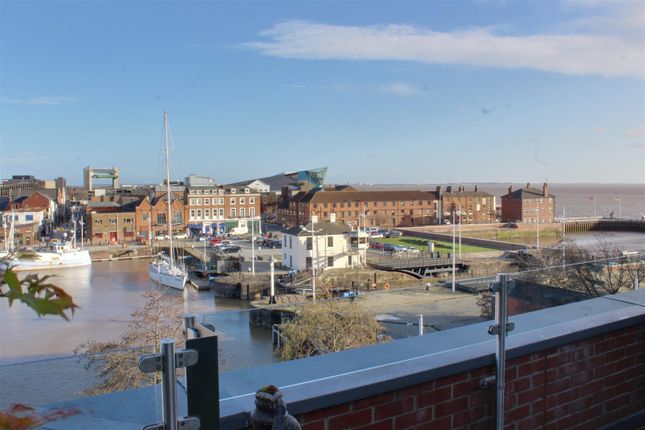 Flat for sale in Freedom Quay, Railway Street, Hull