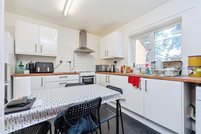 61, Margery Wood, Welwyn Garden City photo 4