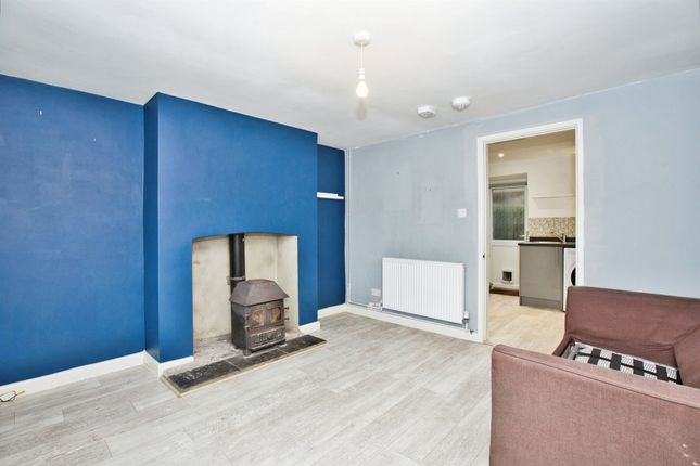 56, North Street, Crewkerne photo 2