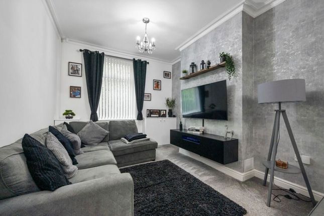 8, Helena Road, St. Helens photo 2