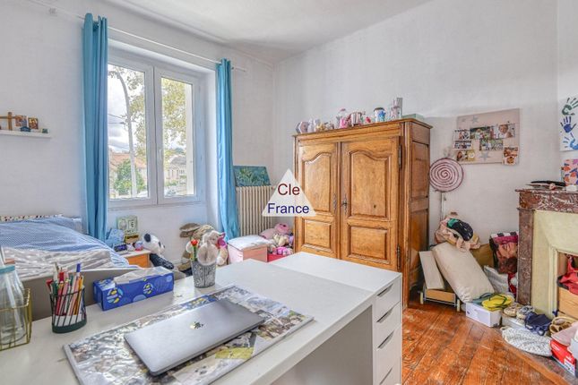 Property for sale in Nantes, Pays-De-La-Loire, 44100, France