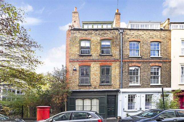 Thumbnail Terraced house for sale in Britton Street, London