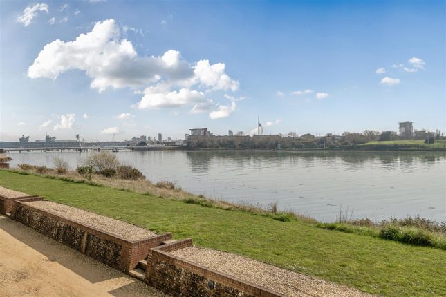 2 The Ordnance Yard, Searle Drive, Gosport photo 2