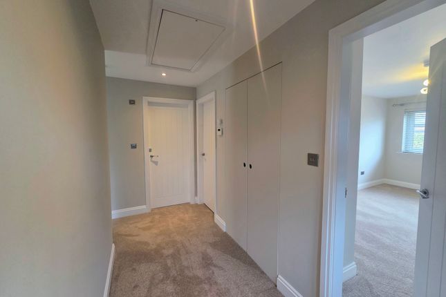 3, Meadowcroft, Chorley photo 2