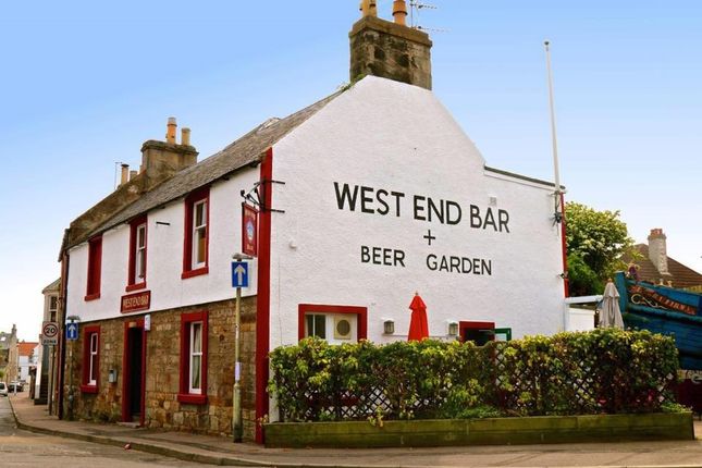 Thumbnail Pub/bar for sale in South Loan, Pittenweem, Fife