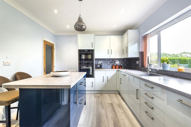 Kerromoor, Higham Lane, Tonbridge photo 4