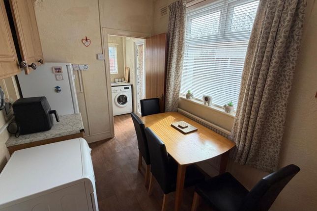 53 Stanley Park, Liverpool photo 5