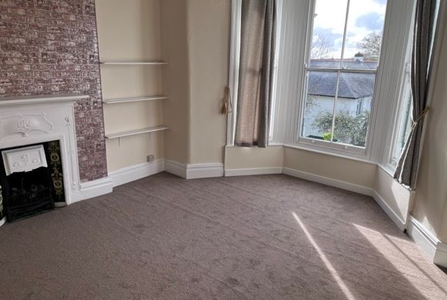 Flat 4, Truro photo 2