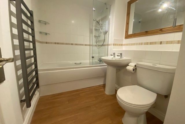 9, Trinity Grange, KIDDERMINSTER photo 3
