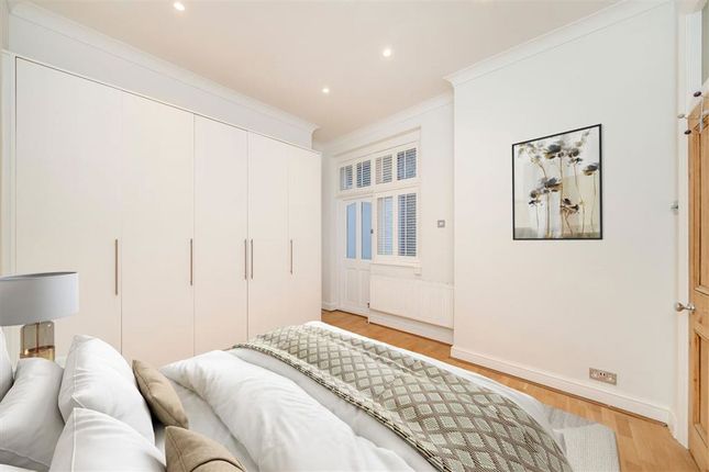 Ground Floor Flat, 23, Cavendish Gardens, London photo 4