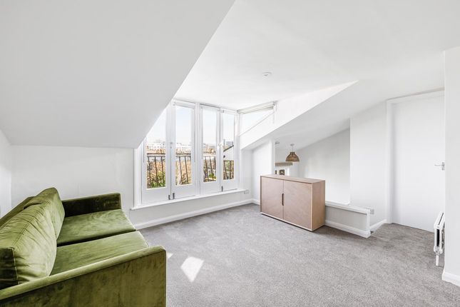 Low Res Tff 138 Dalling Road (3).Jpg