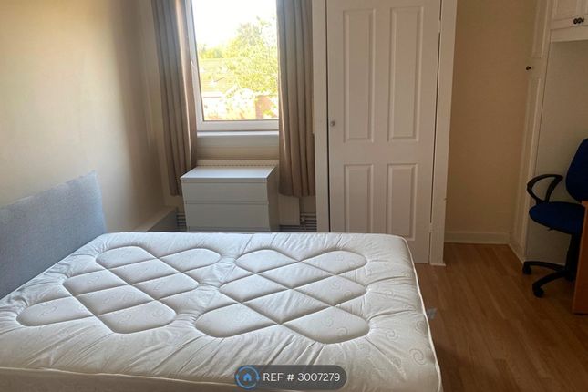 C Ochil Crescent, Stirling photo 3