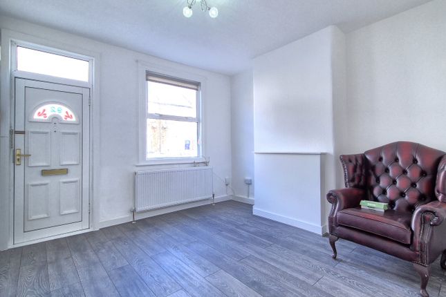 Terraced house to rent in Myrtle Road, Hounslow
