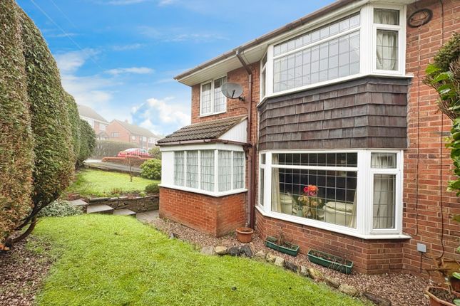 8, Beverley Crescent, Forsbrook, Stoke-on-trent photo 2