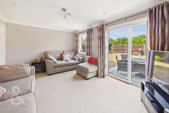 15 De Morley Close, Diss photo 3