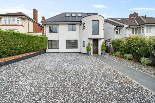 240 Edgwarebury Lane, Edgware photo 2
