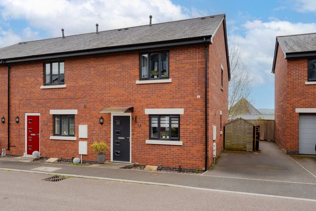 Thumbnail Terraced house for sale in Orchard Close, Crediton