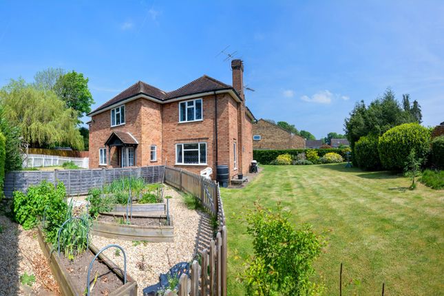 Detached house for sale in Duffield Lane, Stoke Poges, Buckinghamshire