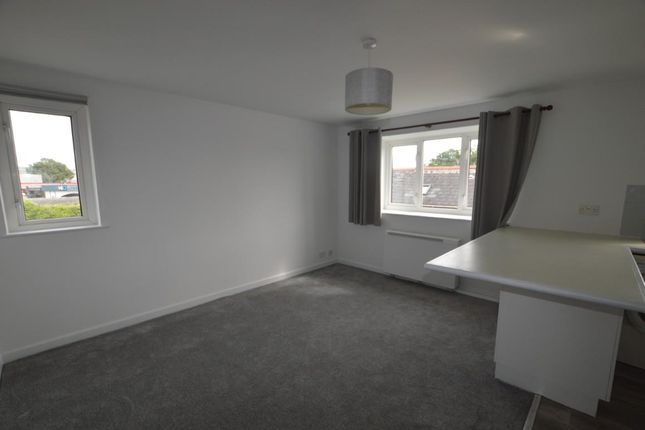 16, Crosswalla Fields, Helston photo 5