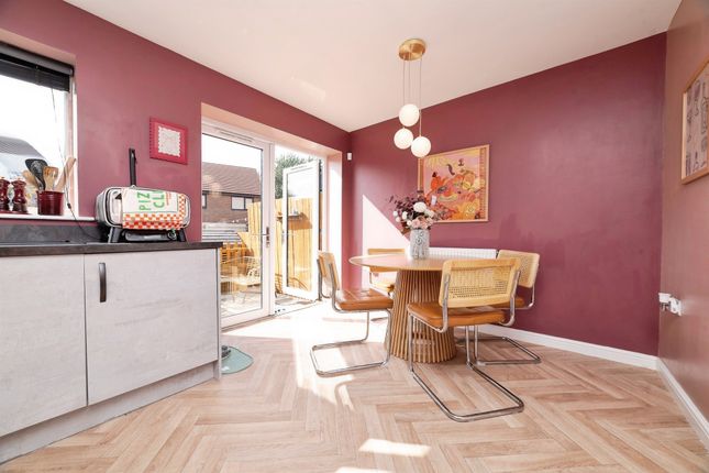 6, Southgate Way, HULL photo 4