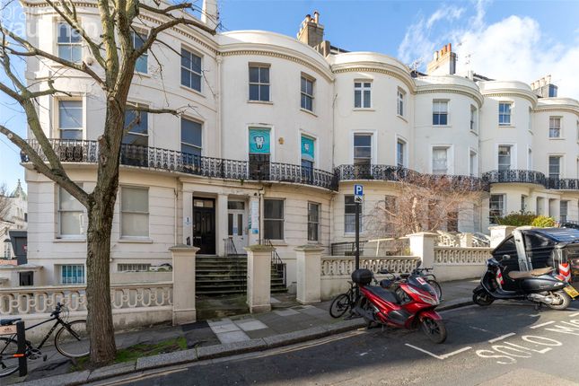 Thumbnail Maisonette to rent in Brunswick Road, Hove, East Sussex