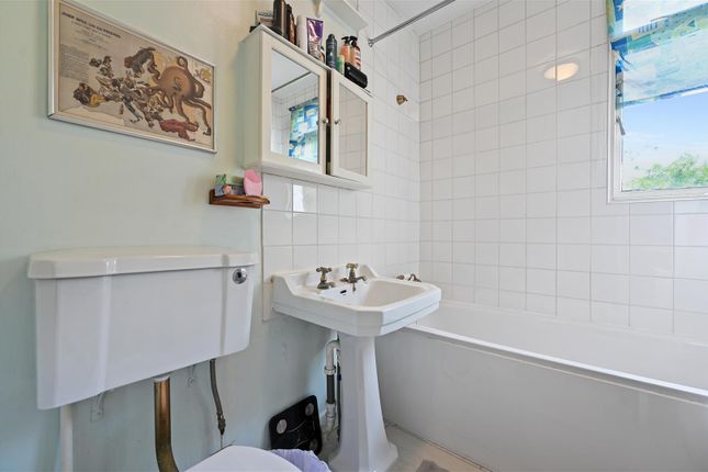 Poplar Grove - Bathroom3 (1).Jpg