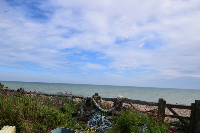4 bed terraced house for sale in The Promenade, Pevensey Bay BN24