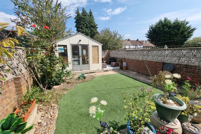 25, Norfolk Road, Gosport photo 3