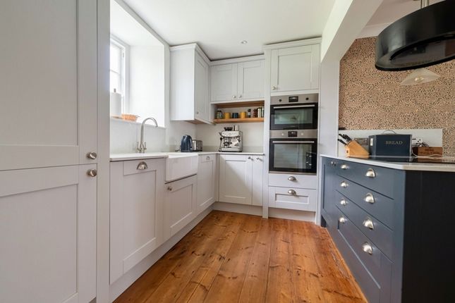9 New Street, Penryn photo 4