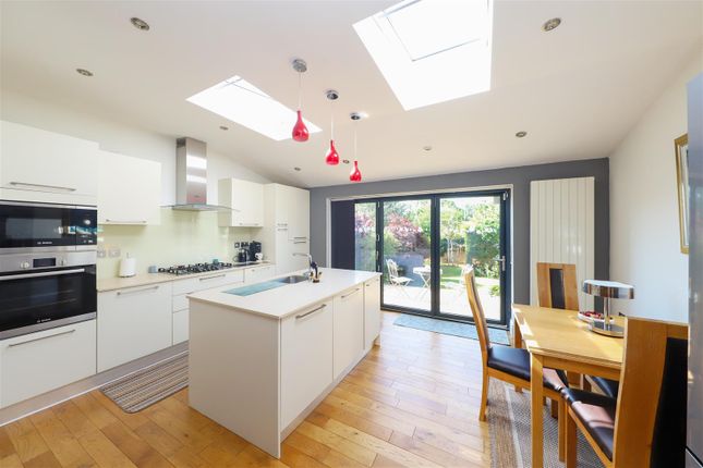 32, Roy Road, Northwood photo 3