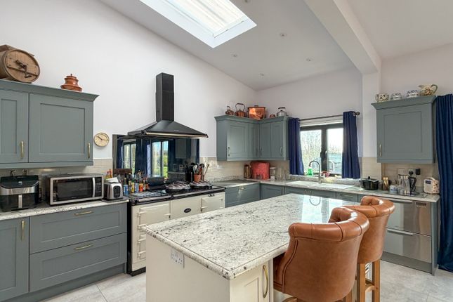 Skylark Barn, Watton Road, Hingham photo 4