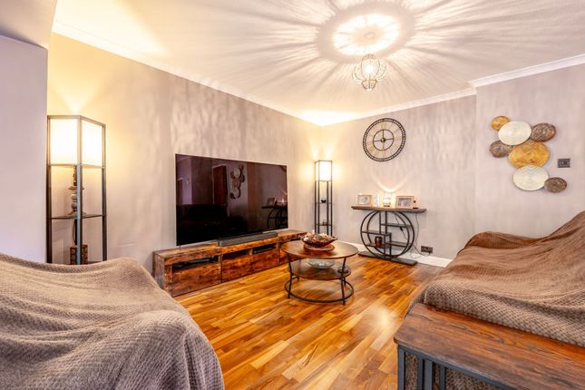 42 Amhurst Gardens, Great Yarmouth photo 4