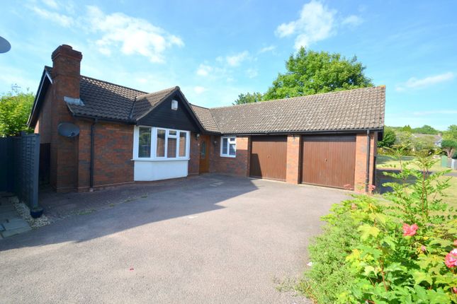 Thumbnail Bungalow for sale in Malvern Close, Kettering, Northamptonshire
