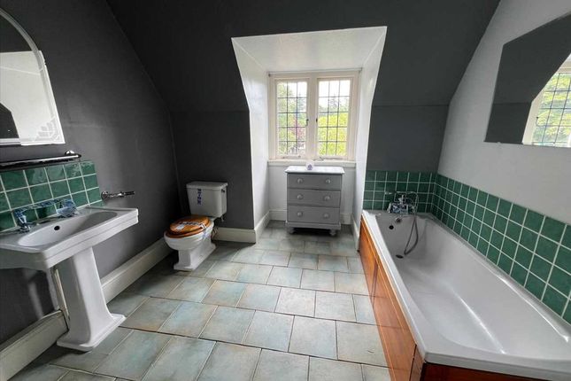 6, The Meads, Park Road, Slough photo 4