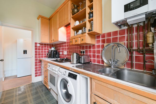 54 Elsham Road, London photo 4