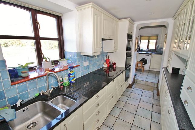 24, Crawley Road, Witney photo 5