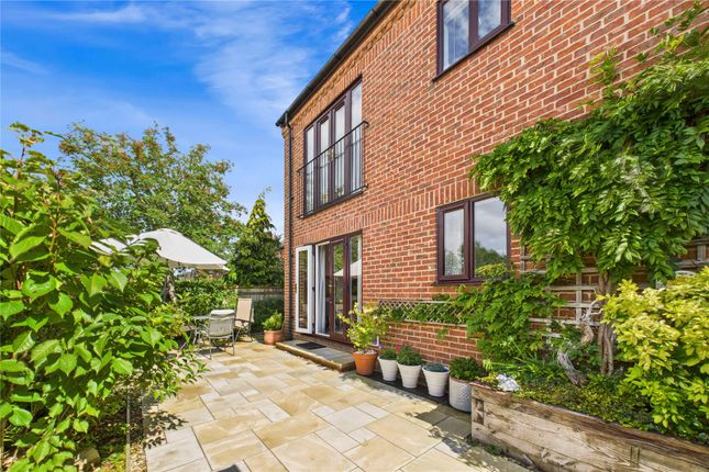 Garden/Front
