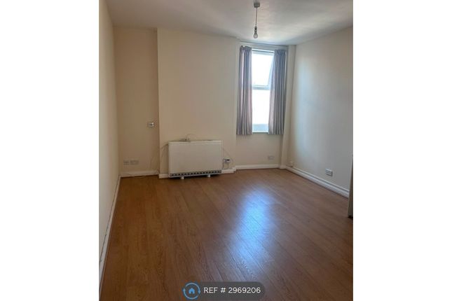 Flat  No A, Abergele Road, Colwyn Bay photo 3