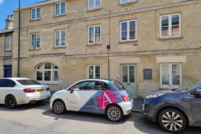 Thumbnail Flat for sale in Queen Street, Cirencester