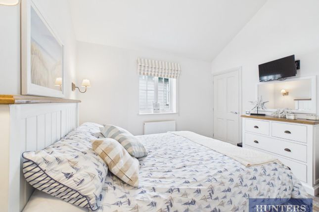 19, Turnberry Drive, Filey photo 3