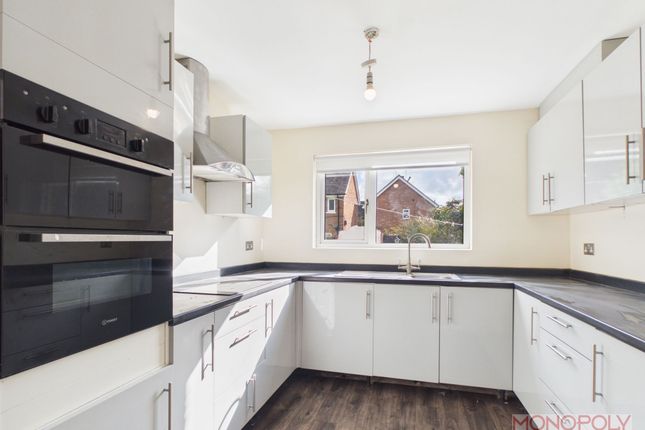 5 Poplar Avenue, Wrexham photo 3