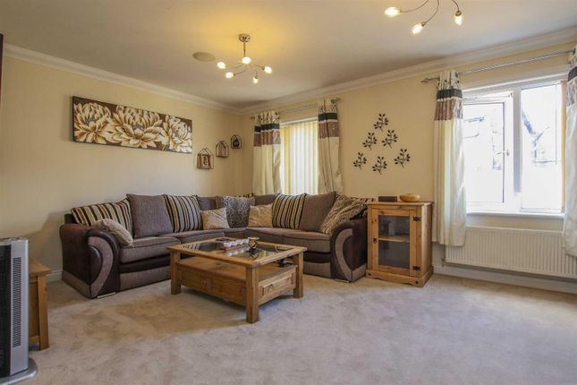 Town house for sale in Lower Clough Fold, Barrowford, Nelson
