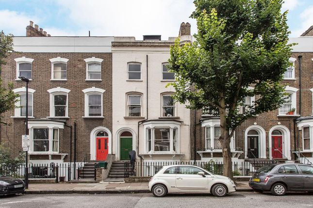 Thumbnail Flat to rent in Pyrland Road, Canonbury, London