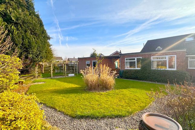 15 Alder Avenue, Stockport photo 4