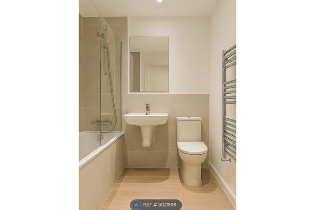 Colosseum Drive, Houghton Regis, Dunstable photo 5