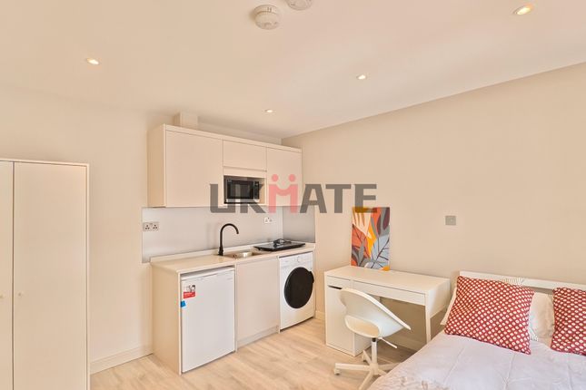 65, Bisson Road, London photo 3