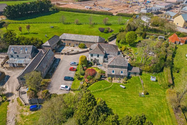 Farmhouse for sale in Dartmouth