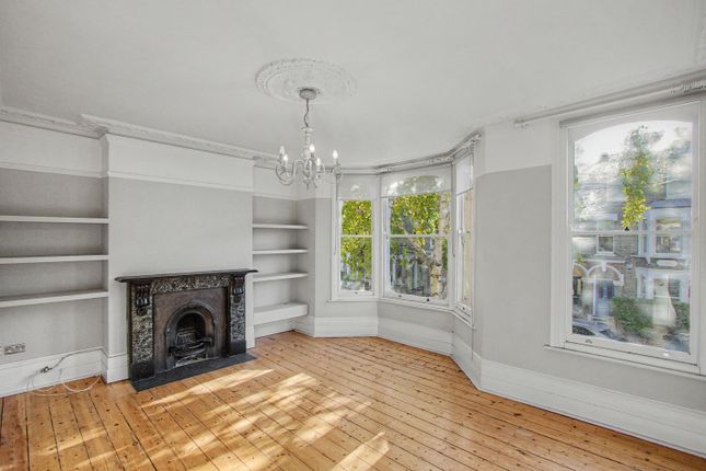 22B, Holloway, London photo 3