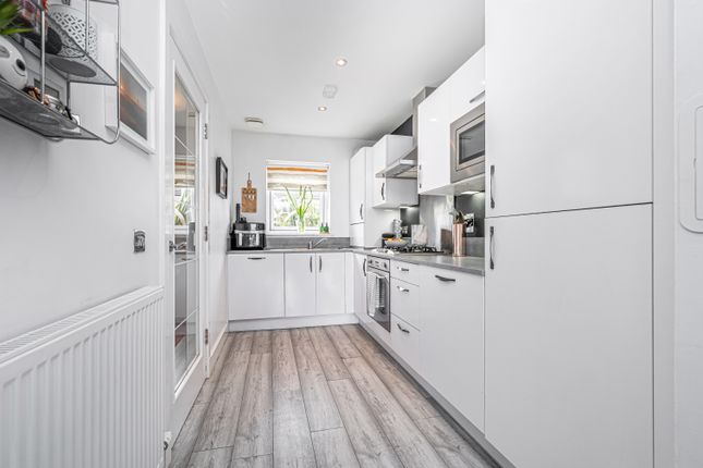 40, Acremoar Drive, Kinross photo 3