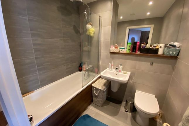 Apartment 609D, Ordsall Lane, Salford photo 5
